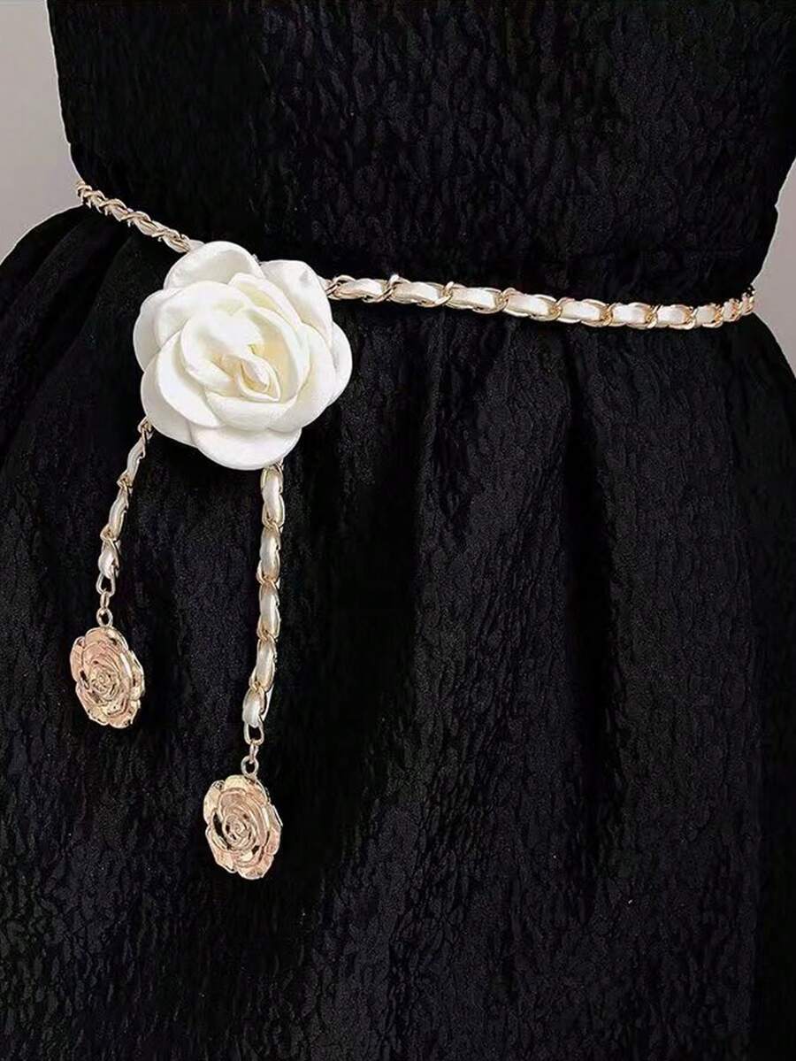 Cinto feminino casual elegante de estilo urbano com flor de camélia em PU (poliuretano), cinto de corrente floral, acessório de cintura sofisticado e exclusivo para vestidos.