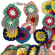 1/20片手工钩编花卉方块 - 色彩鲜艳的图案，适合DIY编织装饰、家居饰品、服装点缀、保暖用品、工艺品和缝纫项目，是业余爱好者的理想之选（款式随机），可用于家居装饰、服装装饰和保暖。 - 彩色 - 查看 10