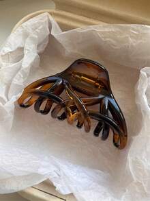 4pcs/1pc Women's Autumn/Winter Brown Plastic Hair Clips, Fashionable, Versatile, Elegant, Simple, Solid Color Hair Claws, Suitable For Daily Wear, Casual, Party, Commute, Beach, Vacation, Ponytail, Bun, Washing Face, Makeup, Accessory Flower Hair Clutch Women Bandanas Winter Hair Accessories - Multicolor - View 3