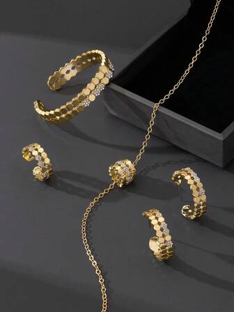 1 Set Fashionable Retro Bicolor Electroplated Cubic Zirconia Striped Necklace, Bracelet, Ring, Earrings Jewelry Set, Suitable For Women's Daily Wear. Gold Alloy Inlaid Cubic Zirconia Striped Necklace, Gold Cubic Zirconia Striped Bracelet, Gold Cubic Zirconia Striped Ring, Gold Cubic Zirconia Striped Earrings. Suitable For Women's Festivals, Daily Wear, Valentine's Day, Gifts, Women's Jewelry Set