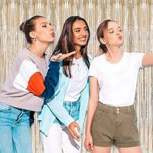 3条/套 100*200厘米 香槟色流苏丝带，派对装饰帘，闪亮金属质感设计，适用于摄影棚道具、生日派对、新娘送礼会、婚礼、节日装饰、圣诞节、背景幕布、派对装饰、活动造型、拍照道具、装饰丝带、耐用流苏、轻质面料、活动装饰、背景幕布、新娘派对、母亲节、毕业典礼背景幕布 - 香檳色 - 查看 6