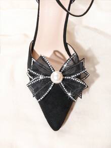 1对网状水钻珍珠蝴蝶结鞋夹，可拆卸优雅奢华鞋饰，适合婚礼、派对及各种场合