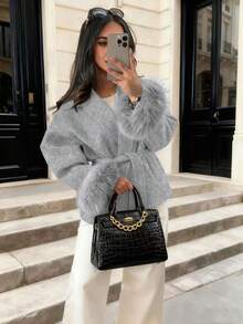 Autumn/Winter Women's New Aristocratic Style Tie-Up Faux Fur Sleeve Jacket, Elegant Wool-Like Fabric, Slim Fit, Kimono-Style Tie Belt Wool Coat Autumn/Winter Women's New Aristocratic Style Tie-Up Faux Fur Sleeve Jacket, Elegant Wool-Like Fabric, Slim Fit, Kimono-Style Tie Belt Wool Coat Women's Warm Faux Wool Fabric Coat, V-Neck, Drop Shoulder Long Sleeve, Tie Belt Design, Faux Fur Cuffs, Belted Waist, Elegant Style Suitable For Autumn/Winter - Light Grey - View 10