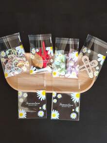 100个烘焙袋，自粘半透明雏菊花袋，DIY礼品卡装饰袋，“晴天”印花OPP袋，适用于派对、生日、婚礼和礼品包装，也适用于珠宝包装、情人节礼物、春季礼物和新年礼物包装 - 彩色 - 查看 5