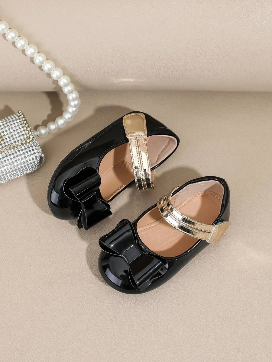 1 Pair Infant/Toddler Flat Shoes, PU Material, Gold Color, Comfortable Heel Enclosure, Suitable For All Seasons - Black - View 1