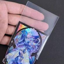 100 buc mâneci transparente mate pentru cărți, potrivite pentru cărți de joc PM, cărți de baseball, cărți de fotbal și cărți de baschet, se potrivesc cărților de dimensiuni standard, cea mai bună alegere pentru jucăriile de colecționare de cărți - O singură față transparentă mată - Vizualizare 4