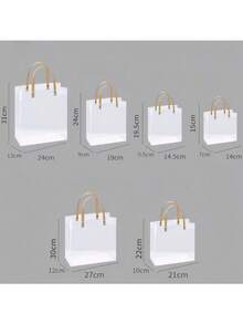 10/30个装节日礼品袋，哑光PVC手提袋，便携式礼品包装袋，婚礼派对回礼及纪念品袋，派对礼品袋，适用于万圣节、圣诞节、生日、婚礼派对用品、超市购物、情人节等场合。 - 透明 - 查看 10