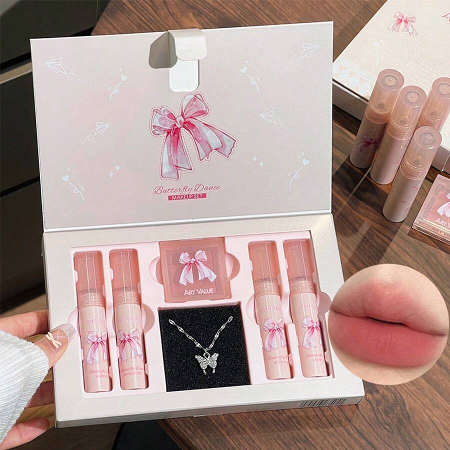 Art Value 4pcs Butterfly Dance Makeup Set - Blush, Necklace, Matte Lip Cream, Lip Gloss - 蝴蝶套盒 - 查看 1
