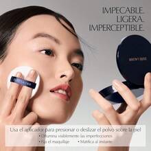 Stay-In-Place Matte Powder Veil Compact Setting Powder With Sponge. A Flawless Matte Finish. Fine Powder That Blends Seamlessly With Your Makeup And Sets It In Place. - Powder Veil 0-1 - View 1