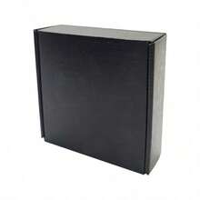 男士胡须梳刷套装（单件装）——天然猪鬃毛刷、双功能梳、剪刀、硅胶洁面工具，附赠天鹅绒收纳袋。礼盒包装，适合馈赠亲友——完美修剪胡须。