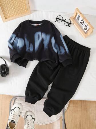 2pcs/Set Boys Casual Sports Outfit, Loose Fit Round Neck Long Sleeve Sweatshirt And Pants, Comfortable Streetwear For Young BoyAutumn/Winter
