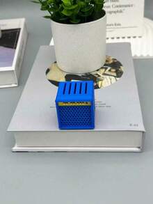 1pc Guitar Pick Holder (Multiple Colors Available), Does Not Include Picks, Minimalist High-End Decorative Style, Creative Music Accessory, Desktop Guitar Pick Storage Box, Suitable For 0.062 Inch And Thinner Picks, Game Accessory Storage Box, Durable Space-Saving Design - Multicolor - View 3