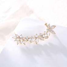 1pc Asymmetrical Rhinestone Flower French Style Earrings, Unique Design, Suitable For Autumn/Winter