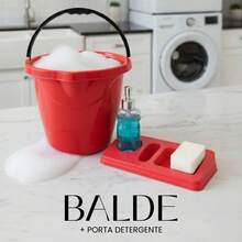 1 Balde + 1 Porta Detergente Vermelho