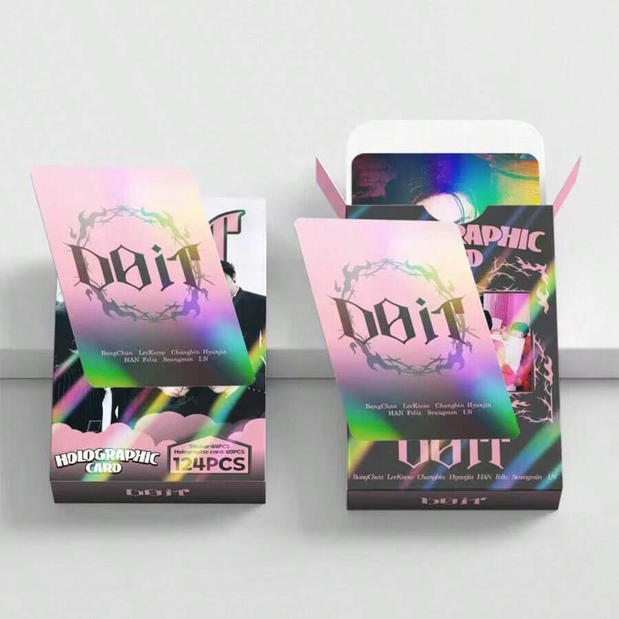 124张KPOP SKZ双面照片卡，可与收藏卡和明信片搭配使用，是送给粉丝的完美礼物，K-Pop周边商品，时尚收藏品，粉丝卡，K-Pop卡片，音乐爱好者的理想之选。 - 彩色 - 查看 1