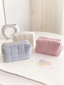 1/4pcs Plush Plaid Cosmetic Bag, Large Zipper Travel Toiletry Pouch, Multifunctional Storage Bag, Suitable For Home Organization, Outdoor Travel, Business Trip (1/4pcs Optional), Also Applicable To Vacation, Beach, Bathroom, Bedroom, Large Capacity - Multicolor - View 3