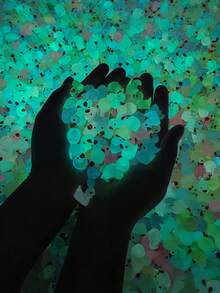 100pcs Mini Glowing Duck Colorful Resin Duck Glowing Micro Animal Figurines, Hidden Fillable Model, Suitable For Micro Landscape Aquarium Decor, Micro Toys, Home Decor, Best Gift (Random Color) - Multicolor - View 4