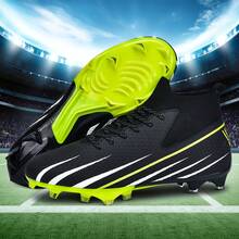 一双男女通用足球鞋，适合比赛和训练，低帮设计，柔软舒适，适合户外草地，系带，防滑，耐用，橄榄色鞋钉，适用于AG/FG场地，轻便，高性能，防滑设计，高帮专业足球鞋，厂家直销，多种颜色可选 - 黑色 - 查看 3