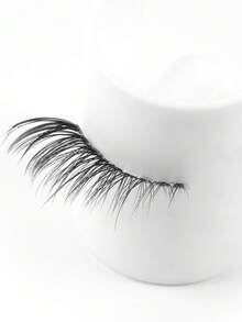 MAANGE 7 Pairs Natural Soft Fluffy Lashes, Criss-Cross Fine & Thick Curly Faux Mink Eyelashes, Transparent Lash Band, Natural Fox Lashes, Fluffy & Fine, Suitable For Daily Use, Cartoon Style, Curly & Volumizing, Messy Look, Suitable For Women's Travel, Party, Work And Other Occasions, Great Gift For Women.