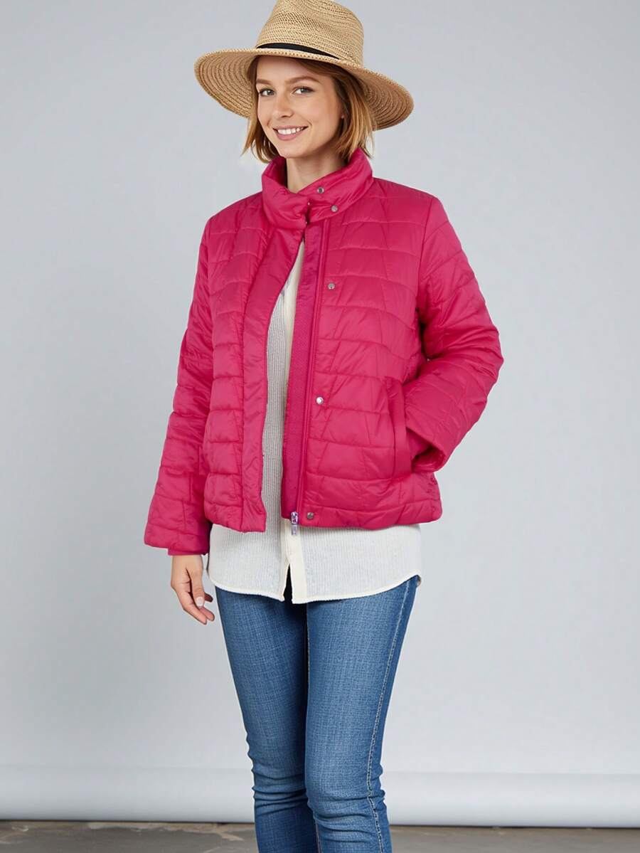 Damen Steppmantel mit Rundhalsausschnitt und Langarm, mit Taschen, weich, warm und atmungsaktiv, normale Länge, Winter