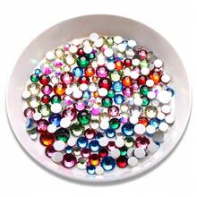 QIIY 6-Grid Peridot Round Silver Back Rhinestones Mixed Size SS6-SS20 SS6-360PCS SS8-288PCS SS10-288PCS SS12-288PCS SS16-144PCS SS20-72PCS Total 1440pcs Sequin Crystals For Nail Art, Clothing, Phone Case, DIY Craft Decoration - Light Green - View 3