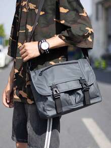 男士尼龙防水斜挎包多功能单肩包 - 灰色 - 查看 1