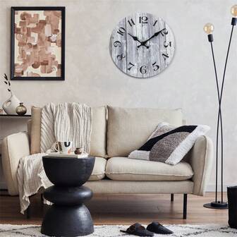 1个静音无滴答声木质装饰挂钟，复古托斯卡纳风格灰色木质圆形家居装饰挂钟，使用AA电池供电（不含电池）