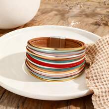 1件波西米亚风多层缠绕手链，时尚度假配饰，撞色磁扣，大胆嬉皮摇滚风格，男女皆宜，宽手镯设计，完美女性配饰