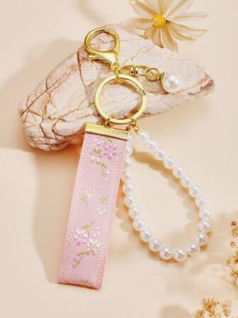 1 st fuskpärlnyckelring, nyckelring, väskberlock, present till kvinnor, systerpresent (Obs: bandet kan inte hållas i handen, pärlkedjan är elastisk och kan hållas i handen), elegant väskberlocknyckelring för kvinnor, moderiktig bandnyckelringsnyckelring, universalnyckelring, bilnyckelring, modenyckelring för kvinnor (på grund av skillnader i fotograferingsvinkel och belysning kan det finnas små färgskillnader, vänligen se den faktiska produkten)