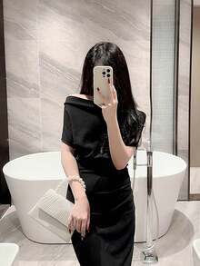 Women's Luxury Rhinestone Clutch Bag, Evening Bag, Diagonal Small Square Bag, Formal Party Rhinestone Crescent Shoulder Bag, Fashionable Shiny Crescent Bag, Chain Small Bag - Champagne - View 3