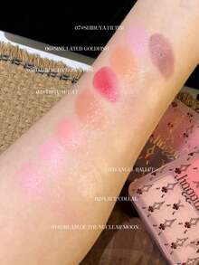 haggard Emo Monster Series 2-In-1 Cream Blush 01# Lunar Dream, Smooth Texture For Easy Blending, Layerable, Satin-Matte Finish, High Color Payoff, Lightweight And Long-Lasting, Creates Natural Makeup Look, 7g/0.25oz - 01 - Xem 3