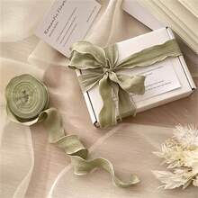 لفة من شريط الشريط المطوي المموج 9 أمتار - قماش ناعم بتصميم مطوي معقد، تغليف هدايا أنيق للأعراس والحفلات وأعياد الميلاد والذكرى السنوية، ديكور الحفلات | شريط زخرفي | شريط ناعم القوام، شريط للأعمال اليدوية، شريط تغليف عيد الحب والزفاف، عرض 4 سم (1.57 بوصة) - متعدد الألوان - مشاهدة 15