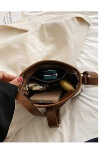 Nueva bolso cruzado y pequeño y estilo retro para dama, adecuado para uso diario de mujeres, bolso de hombro, bolso inspirado en el estilo retro para mujer - Marrón - Ver 7