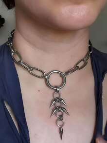 1件 2026新款时尚女士朋克风荆棘马蹄形合金不锈钢银色吊坠项链，适合日常、派对、度假、通勤等场合。 - 銀色 - 查看 14