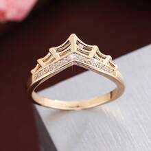 1枚时尚女士戒指，V形皇冠设计，镶嵌立方氧化锆石 - 彩色 - 查看 8