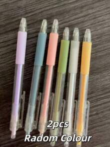 3支/套 多色伸缩美工刀笔 - 压力激活刀片轻松伸出，耐用PP材质 - 适用于纸张切割、卡片制作和开箱 - 透明笔身，小巧便携，颜色和款式随机