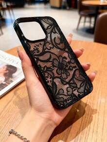 1pc Elegant Black Lace Floral Pattern Protective Phone Case, TPU Shock-Proof Cover, Compatible With IPhone 17 Pro Max/17 Pro/17/16 Pro Max/16/16 Pro/16 Plus/15/15 Pro Max/15 Pro/15 Plus/11/12/13/14 Pro Max/11 Pro Max/12 Pro/12 Pro Max/13 Pro/13 Pro Max/14 Pro/14 Pro Max/14 Plus, Great Gift For Family, Couples, Friends - 黑色 - 查看 4