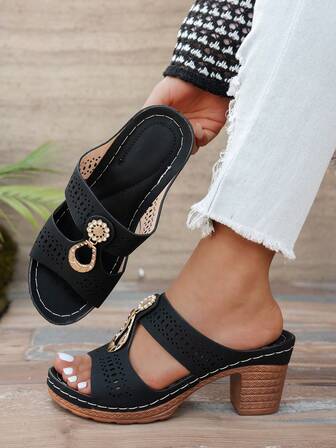 Women's Thick Sole Chunky Heel High Heel Hollow Out Open Toe Sandals, Plus Size 43, Buckle Strap, Round Toe, Soft Bottom, Peep-Toe, Platform Wedge Shoes, One-Piece Buckle Strap, Versatile, Fashionable, Elegant, Comfortable, Casual, Suitable For Dresses