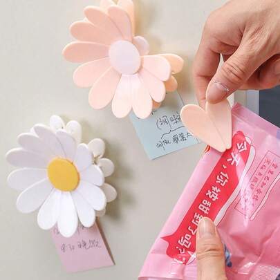1pc Daisy Petal Design Creative Custom Magnetic Bag Clip, 3D Magnetic Sealing Clip, Refrigerator Magnet, Food Bag Clip