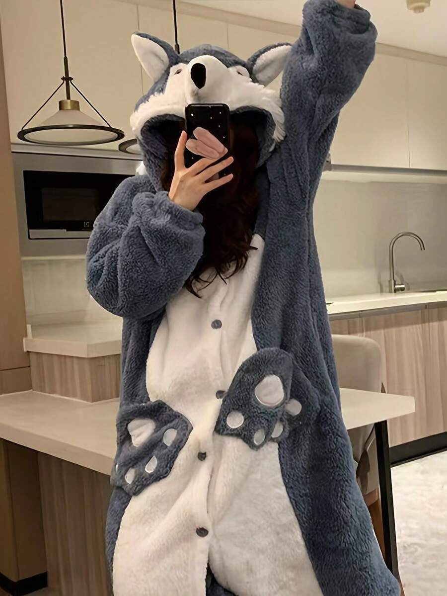 狼图案连帽浴袍，女士狼毛绒浴袍，舒适冬季狼图案连帽睡衣，可爱卡通浴袍，柔软毛绒材质，长袖带口袋，适合居家休闲穿着，春冬季卡通睡袍，舒适家居服，趣味设计，毛绒材质，成人款浴袍，家居服套装，适合新年派对穿着，情人节礼物，浴室装饰 - 彩色 - 查看 1
