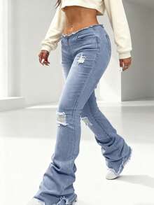 NVFelix Women's Low-Waist Slim Fit Flare Jeans, Stretchy Fabric, Distressed Details, Retro Casual Style, Suitable For Winter, Thanksgiving And New Year, Light Blue - Light Wash - View 3