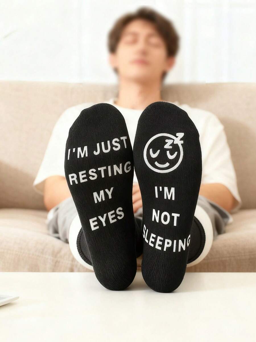 1 Pair Plus Size Men's Novelty Gift Cute Non-Slip Floor Socks: I'm Not Sleeping I'm Just Resting My Eyes, Suitable For Resting - Multicolor - View 1