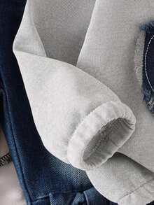 2 件套女婴时尚心形贴花连帽卫衣和双蝴蝶结褶皱喇叭裤套装