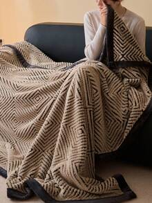 1件几何提花饰边羊羔绒保暖厚毯，柔软亲肤，多种尺寸，用途广泛，适用于办公室、客厅、卧室 - 咖色 - 查看 5