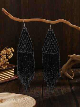 手工串珠流苏耳环，原创本地设计，波西米亚风流苏耳坠，复古黑色珠子搭配金色和蓝色珠子，银色耳钩，日常百搭，四季皆宜，个性夸张流苏耳环，适合女性佩戴，也适合度假、派对、送给她、情侣或朋友的礼物。