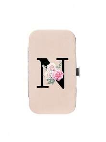 Set de 7 unghii cu design floral și inițial roz, litere negre de la A la Z, cutie organizatoare portabilă inclusă, cutie de depozitare pentru îngrijirea unghiilor de mare capacitate, cu unelte din oțel inoxidabil, set de unghii ultra ascuțite și anti-stropire, cutie de tăiere cu design clasic, utilizată pentru articole esențiale de înfrumusețare mobile, călătorii, ieșiri, școală rezidențială și articole esențiale pentru casă. - Multicolor - Vizualizare 11
