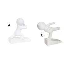 可爱功夫门挡 - 耐用塑料门楔，带有可爱的功夫人物图案，底部有地板保护垫，易于安装，适合有宠物的家庭，经久耐用，是理想的家庭入口门挡和门护。 - 彩色 - 查看 15