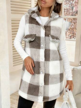 女士休闲宽松无袖仿皮草背心外套，适合秋冬季居家、工作、办公穿着。