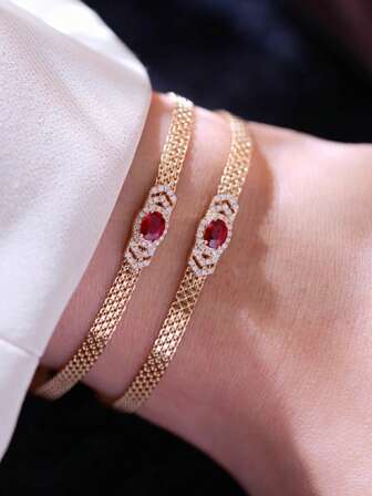 1pc Elegant Ruby Bracelet, Egg-Shaped Ruby Jewelry With Rhinestones, Luxurious Vintage Style Bracelet
