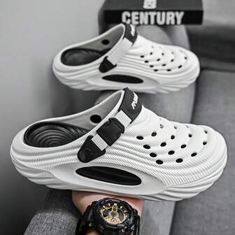 รองเท้าแตะลำลองผู้ชาย แฟชั่น ระบายอากาศได้ดี กันน้ำ พื้นหนา น้ำหนักเบา กลวง เหมาะสำหรับใส่ในร่มและกลางแจ้ง